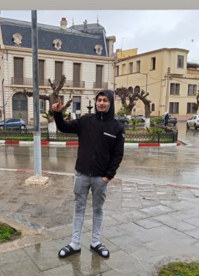 Islam из Chlef 22 года