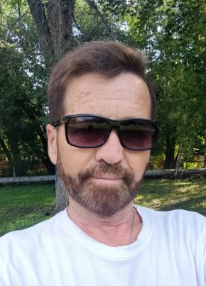 Виталий из Ульяновска 60 лет