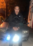 Ersad, 18, Belgrade