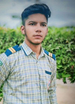 Yasir, 18, Pakistan, Islamabad