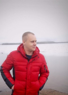 Sergey, 36, Russia, Valday