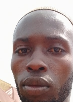Robert, 24, Uganda, Mbarara