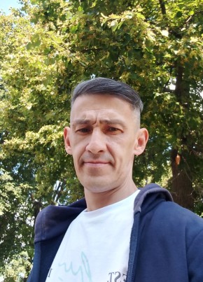 Линар из Уфы 45 лет