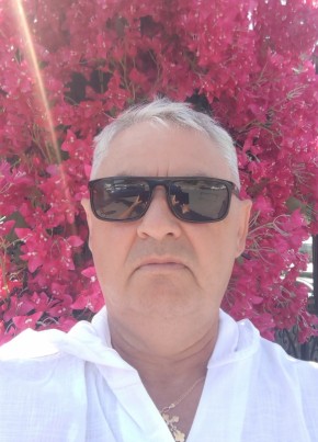 Андрей из Рязани 54 года
