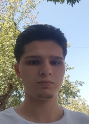 Vladislav, 21, Russia, Saint Petersburg