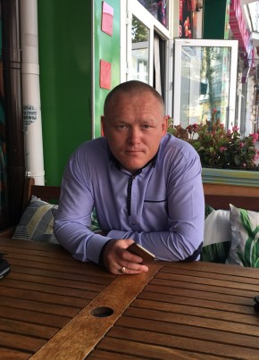 Александр, 42, Россия, Арсеньево