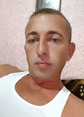 Ваня, 42, Romania, Truşeşti