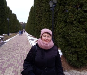 Людмила, 66 лет, Тюмень