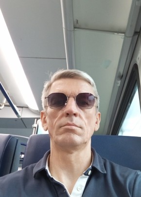 Юрий из Подольска 58 лет