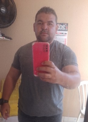 Leonardo из Fortaleza 34 года