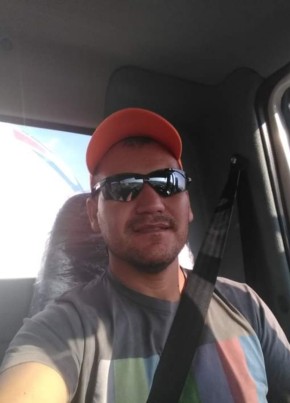 Mario Hernández, 48, Estados Unidos Mexicanos, Atotonilco el Alto