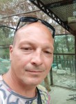 Sergey, 46, Moscow