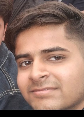 Abhijeet Singh, 18, India, Etāwah