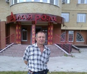 Виктор, 60 лет, Омск
