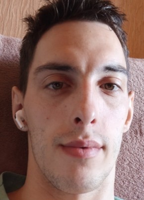 Максим из Нижнего Новгорода 24 года