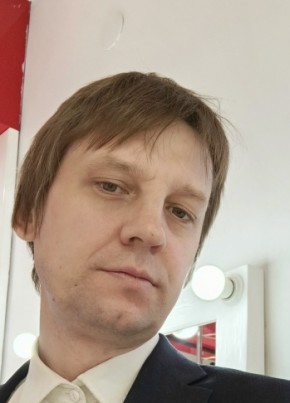 Роман, 39, Россия, Ангарск
