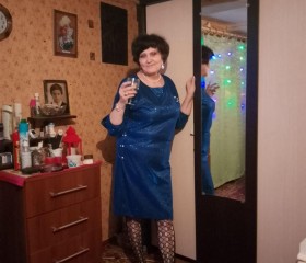 Людмила, 65 лет, Санкт-Петербург