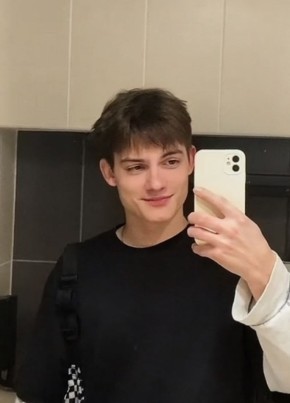 Антон из Віцебска 24 года