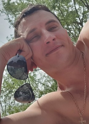 Aleksandr, 36, Russia, Novosibirsk