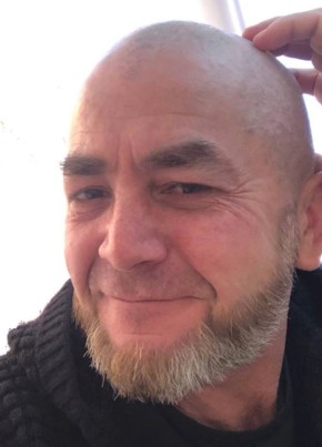 Эльдар из Хасавюрта 54 года