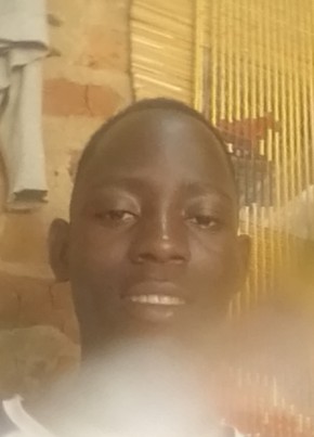 Waswa Ruki, 21, Uganda, Mbale