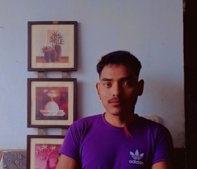 Lucky bhai, 31, Delhi