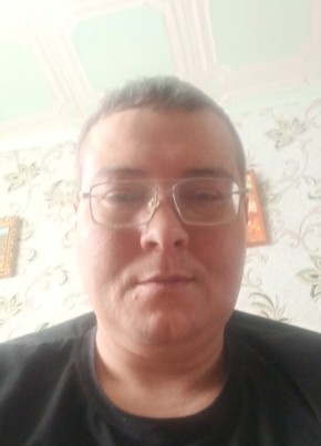 Ильфат из Уфы 38 лет