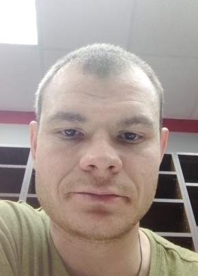 Николай, 32, Россия, Павловск (Воронежская обл.)
