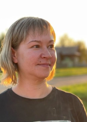Розалия, 42, Россия, Глазов
