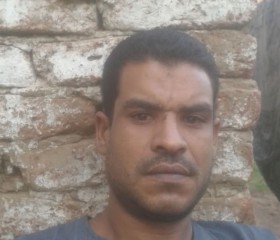 ابو الزهراء, 40, Qina