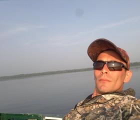 Анатолий, 49 лет, Белоозёрский