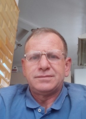 Vili из Sighetu Marmației 48 лет