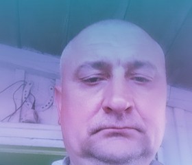 Viktor, 45, Novosibirsk