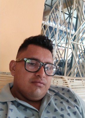 José Manuel, 32, República de El Salvador, Acajutla