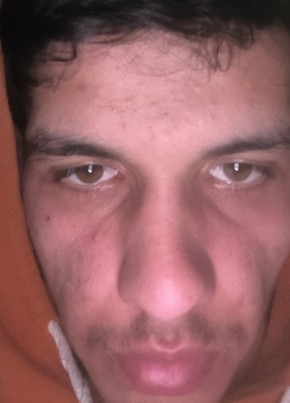 Andrei из Iași 22 года