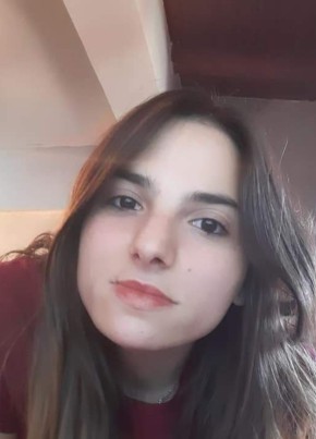 Mary, 25, Repubblica Italiana, Trecastagni
