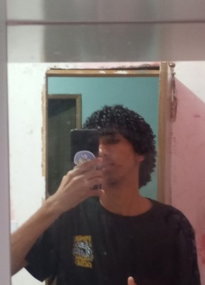 Lazaro из Jequié 18 лет