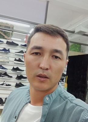 Нурик из Бишкека 34 года