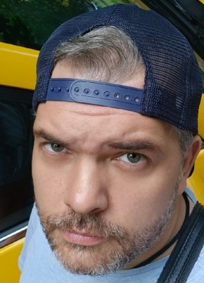 Dmitriy, 42, Russia, Moscow