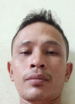 Arman из Petaling Jaya 34 года
