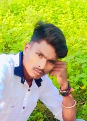 Kailash Veriya, 19, India, Jhābua