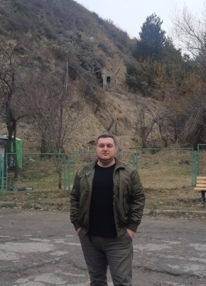 Рустам Мустафаев, 44, Қазақстан, Алматы
