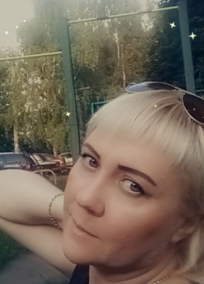 Юлия, 41, Россия, Пенза