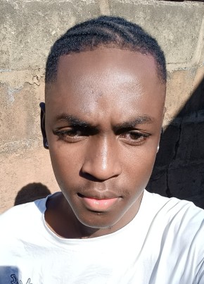 Quani, 21, República de Moçambique, Lourenço Marques
