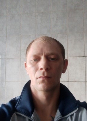 Анатолий из Тогучина 34 года