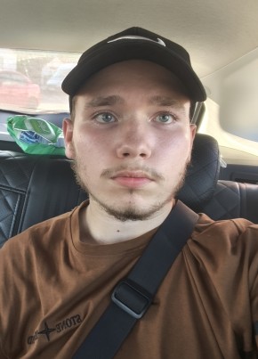 Maksim, 20, Russia, Tolyatti
