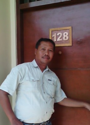 Isnadi, 48, Indonesia, Daerah Istimewa Yogyakarta