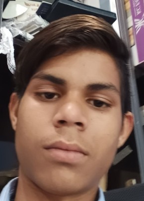 Ayush, 18, India, Delhi