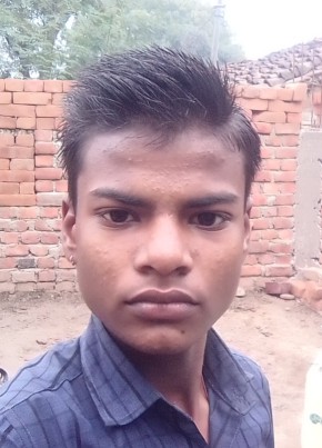 Prabendra, 19, India, Lucknow