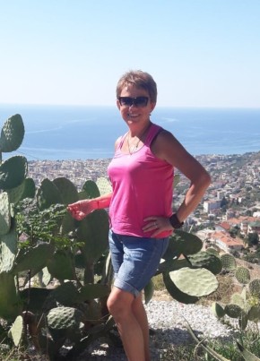 Galina, 59, Russia, Krasnodar